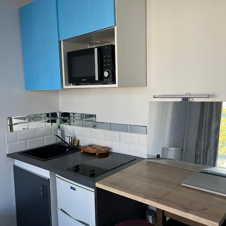 פוטו Charm Studio Nearby La Defense Arena מראה חיצוני תמונה